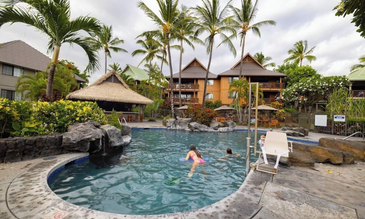 Kailua-Kona Condo | 2x2BR in Tropical Hawaiian Resort Paradise