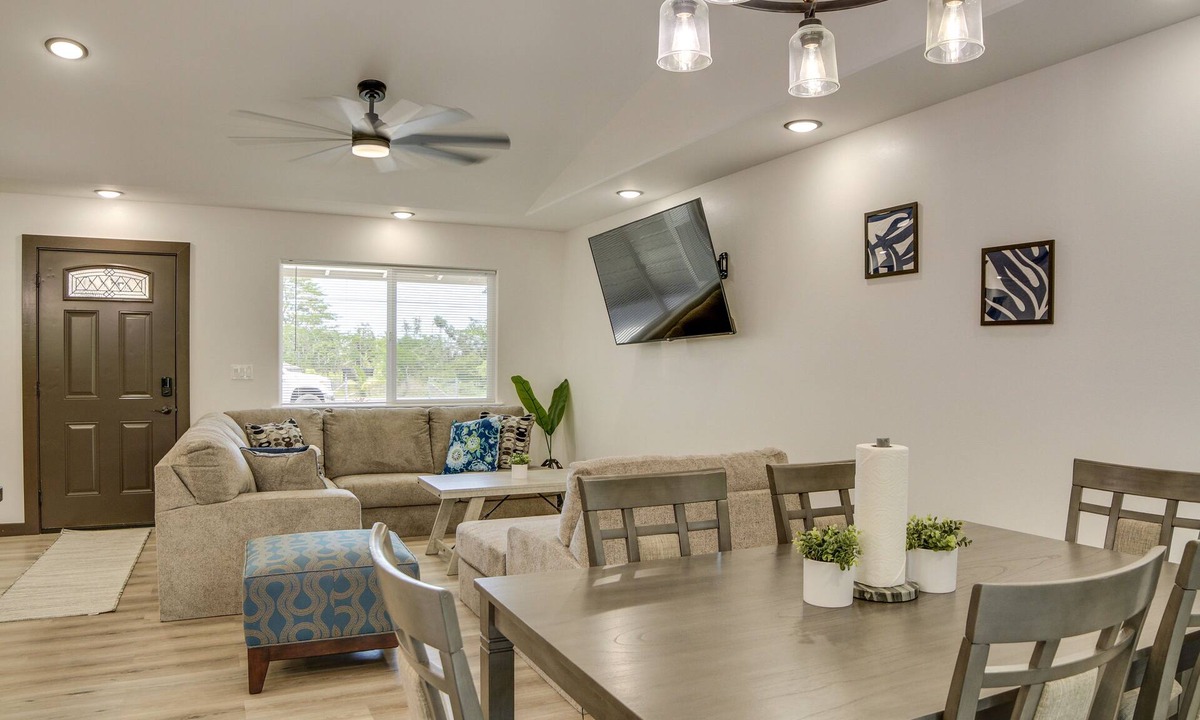 Keaau House | 3 Mi to Shipman Beach! Family Getaway w/Patio