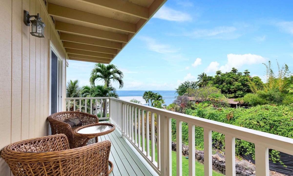 Kahaluu Bay Condo | 🏖️Across from Snorkel Beach | Ocean Views + 2 Lanais