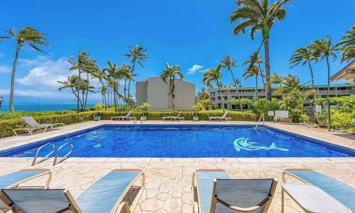 Ualapue Apartment | August Special! Unwind in an Ocean-View Condo with Private Balcony & Shared Pool