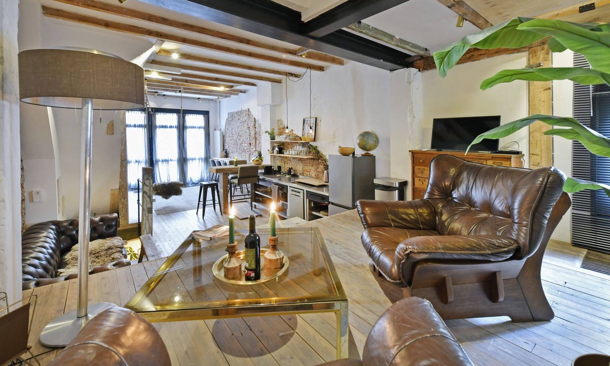 De Weteringschans House | Big appartement in city centre Amsterdam with 2 bedrooms all highlights 4 walk
