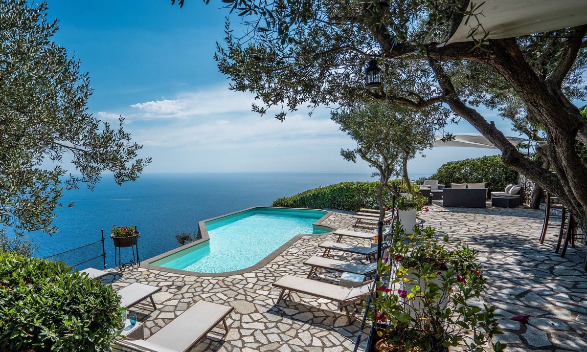 Massa Lubrense Villa | CALLIOPE'S MANSION, Enjoy your stay @ Nerano, Sorrento, Positano Amalfi.
