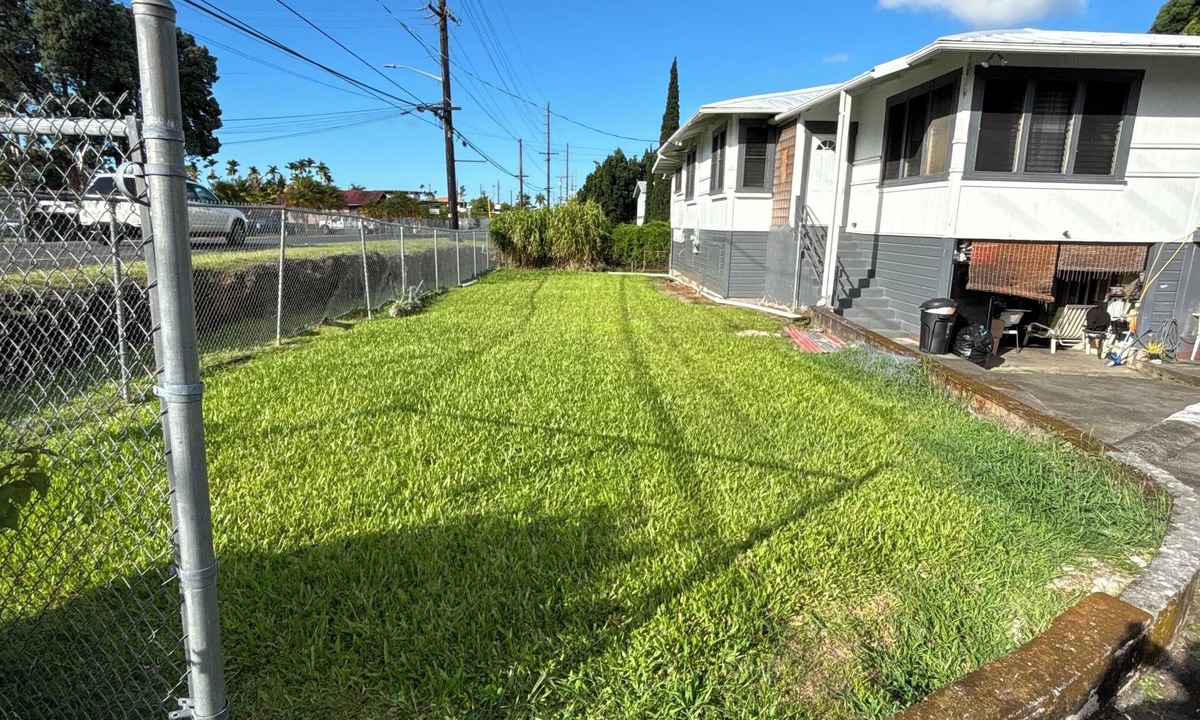 Hilo House | Charming 3-bedroom home in Hilo town