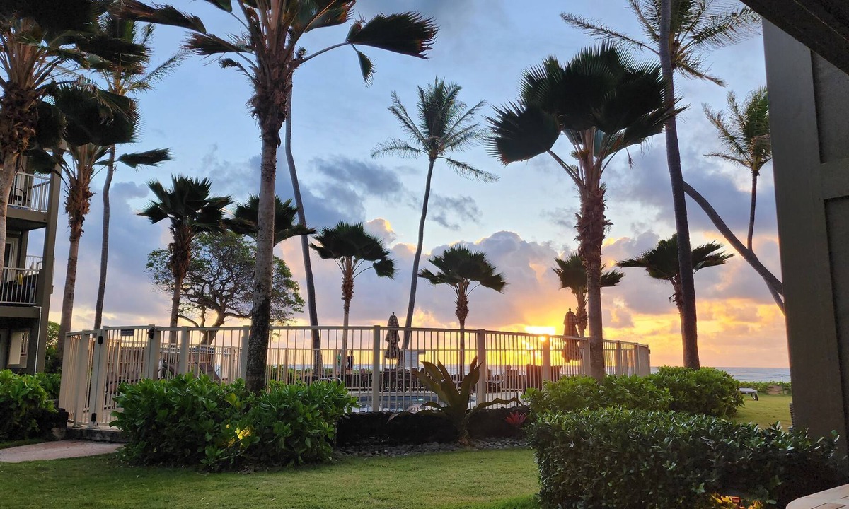 Wailua Condo | Charming Oceanside condo with AC in fabulous Kapa'a