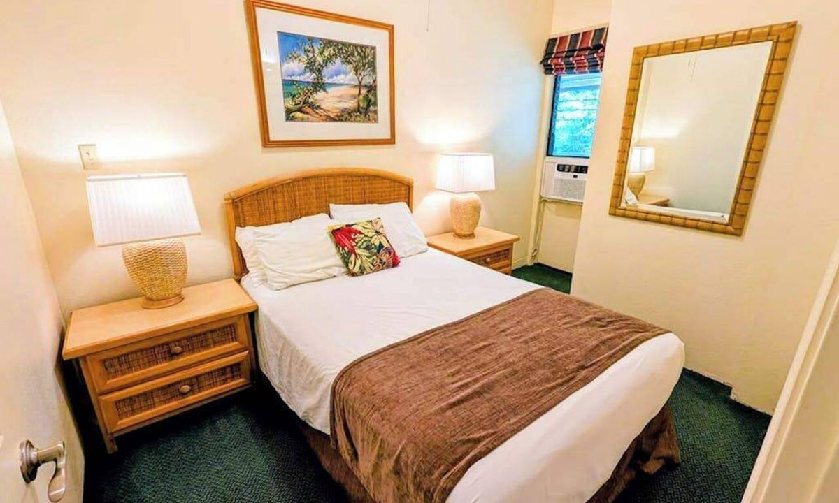 Nawiliwili Condo | Easy Beach-Close Living in Breezy Lihue