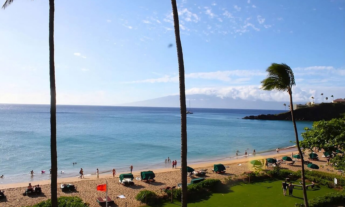 Kaanapali Hotel | Explore Hawaii's Most Hawaiian Hotel, 2 Luxurious Units, With Top Amenities