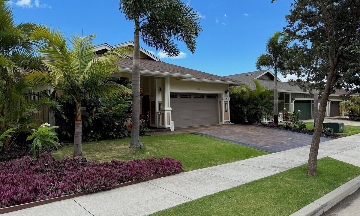 Wailuku Heights House | Gorgeous Ocean View 3BR 2BA Home, Wailuku, 6 Mo. Min priced below vacation rates