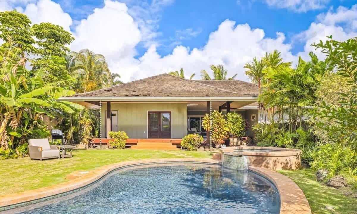 Poipu House | Hale Hoʻomalie – Private Pool & Golf Views