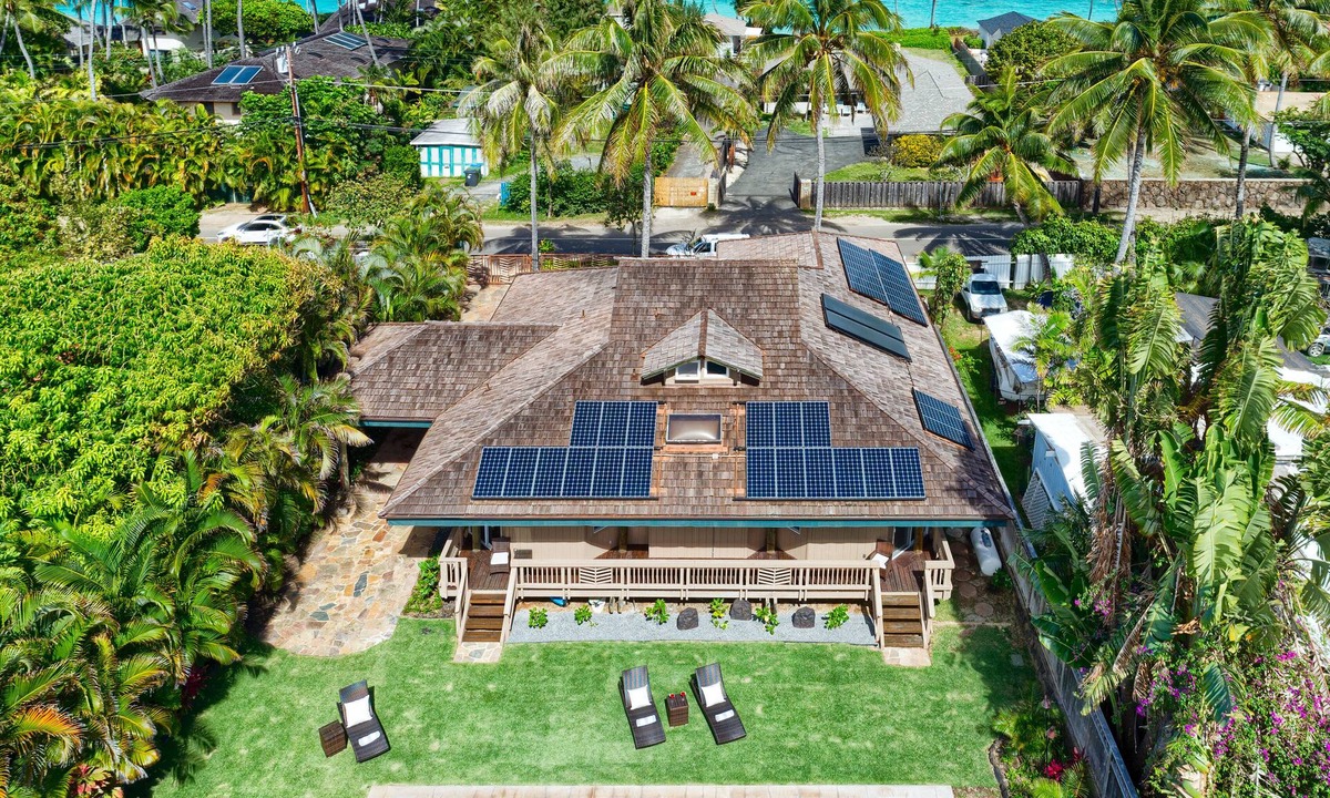 Lanikai House | Hale Mokulua - Lanikai, Oahu/pools, spa, beach!