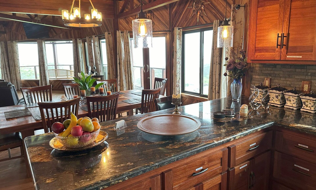 Paukaa Bed & Breakfast | Hawaii Magic Skies B&B Farmstay