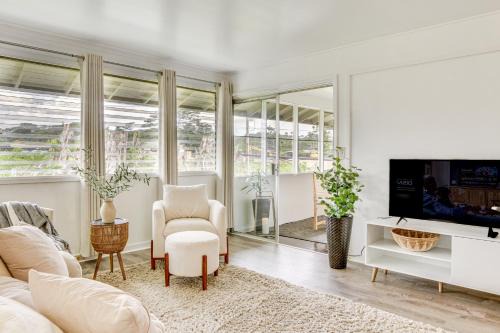 Hilo Apartment | Hilo Apartment w/Lanai - 2 Mi to Beaches!