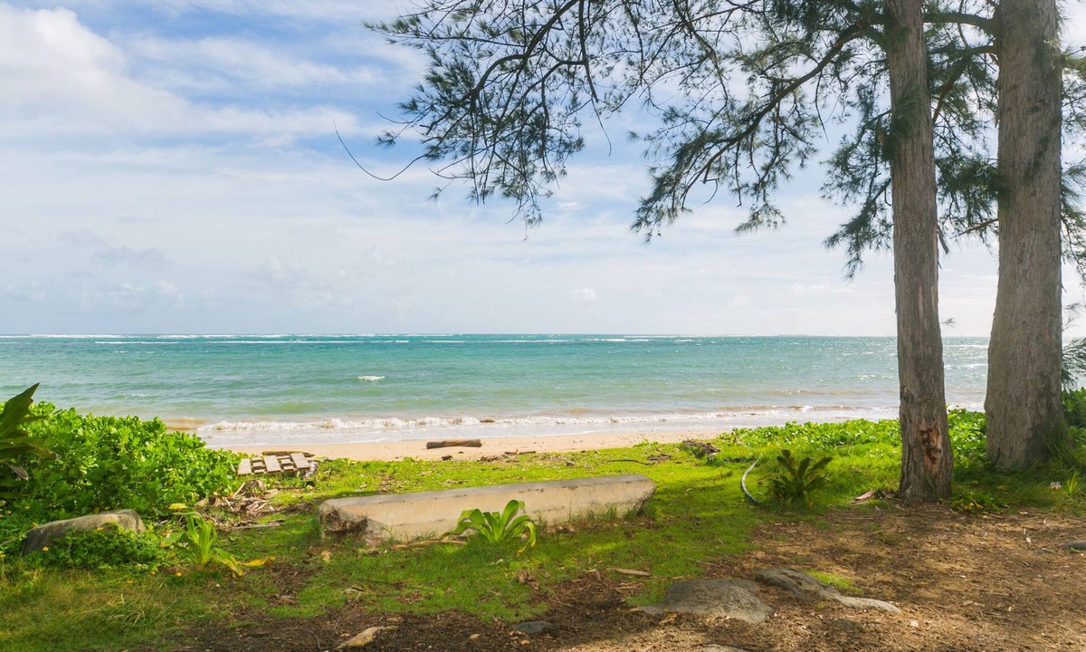 Punaluu House | Home across the Beach-A