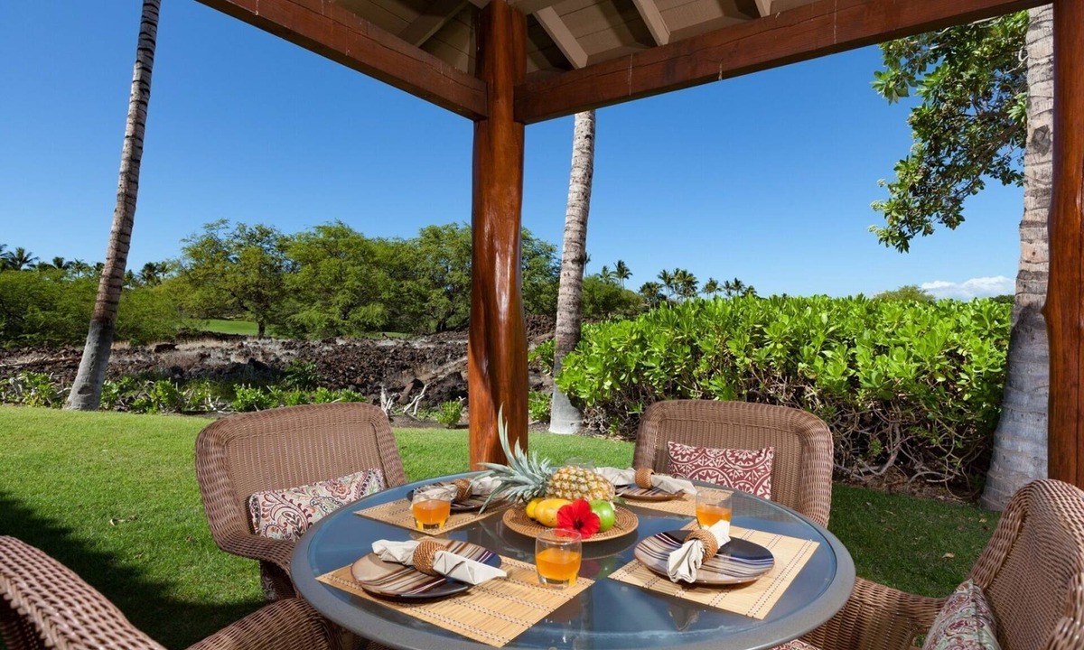 Kamuela House | Includes Mauna Lani Beach Club Pass. Fairways at Mauna Lani 606