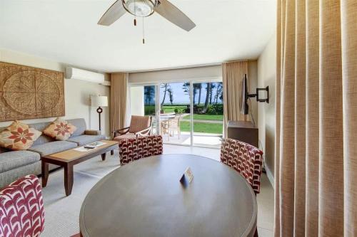 Kapaa House | Inviting Ocean View Condo Pono Kai Resort G104
