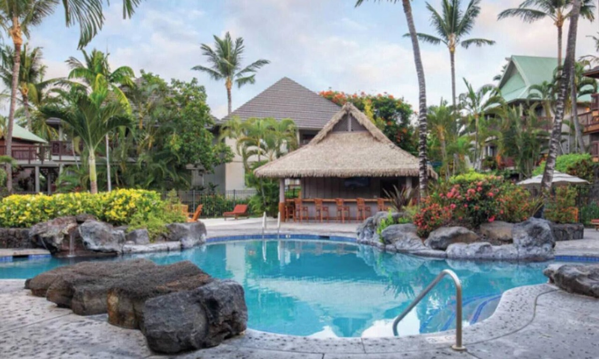 Kailua-Kona Resort | Ironman Week Walk to Kailua Pier Wyndham Kona Hawaiian 2BR/2BA Oct 4-11