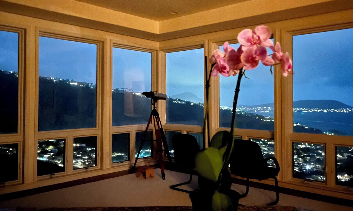 Kuliouou - Kalani Iki House | Kahala Kua Ocean-View Home, Private Gated Community, Extended Stays