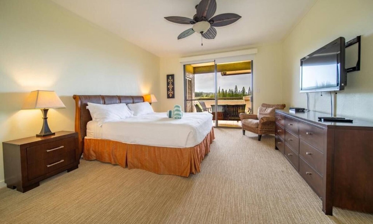 Kapalua Hotel | Kapalua Resort Villas: Elegance, Adventure, and Serenity near Kapalua Bay Beach