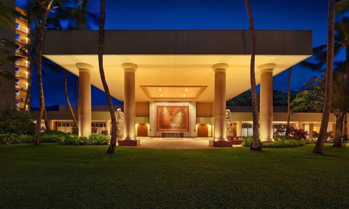 Lihue Condo | Kauai | Kauai Coastal Stay | Pool & Beach