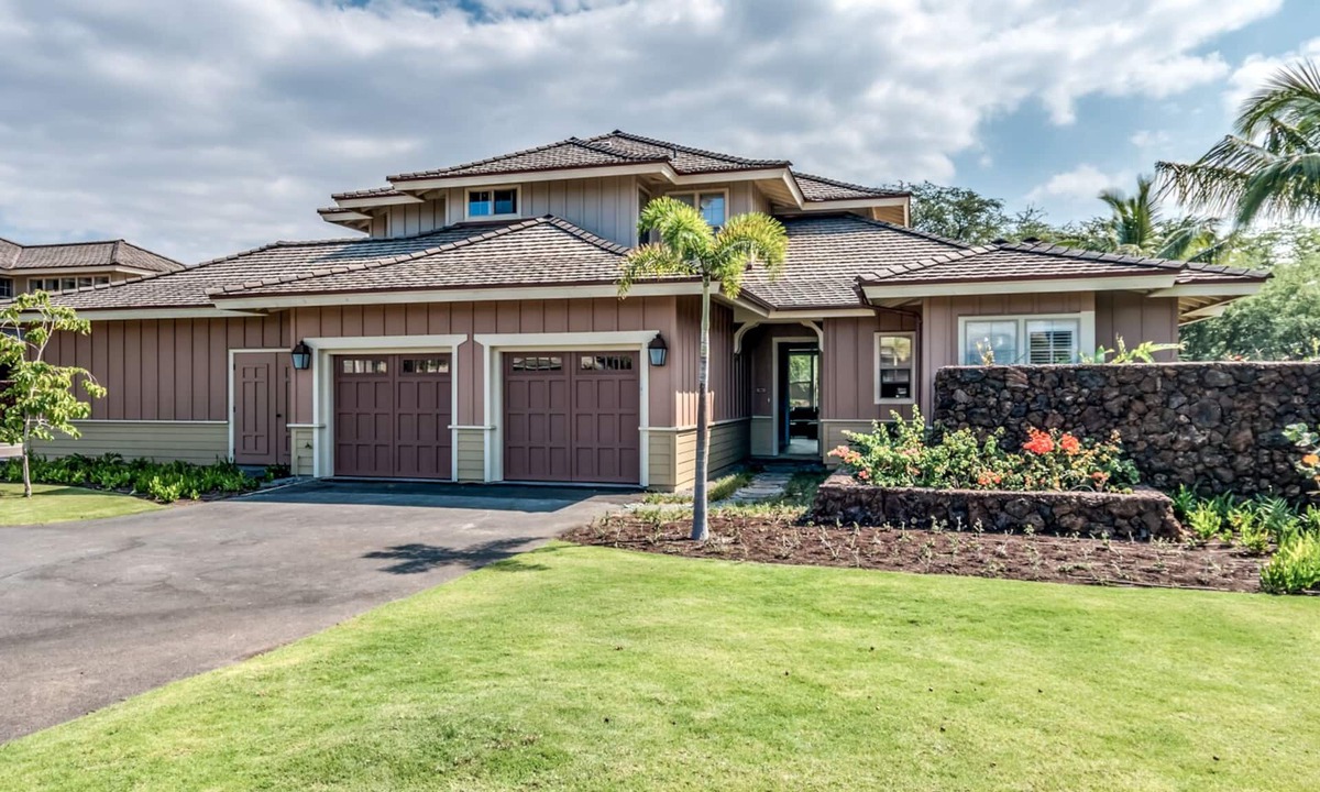 Kulalani House | KULALANI 904 ~ SUMMER SPLASH RATES + LAVA LAVA BEACH CLUB!