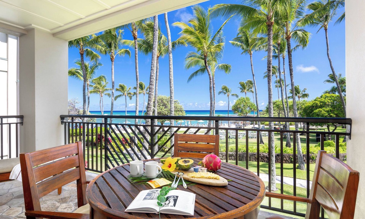Kahuku Villa | Luxe Oceanfront 🐢Turtle Bay🐢 Beach Villa North Shore 4BR Sleeps 12 ★Pool, Spa★