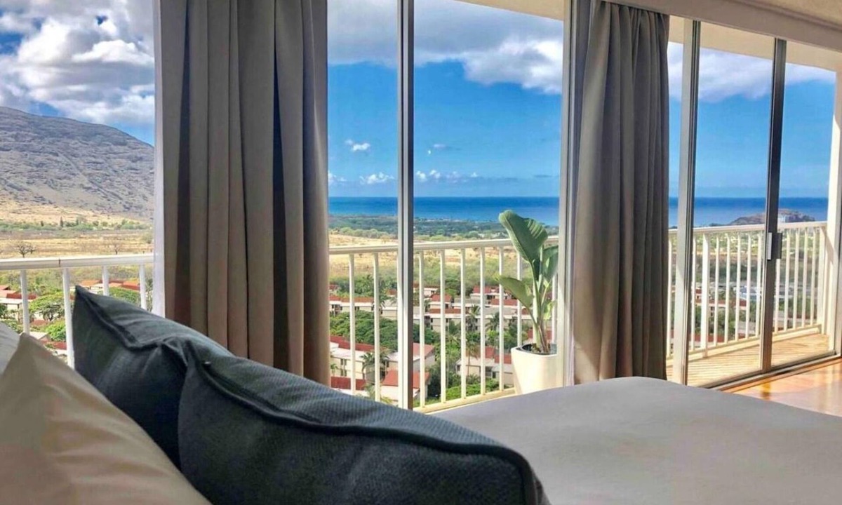 Makaha Apartment | Makaha Valley Oasis 1-Bedroom | By The Ocean