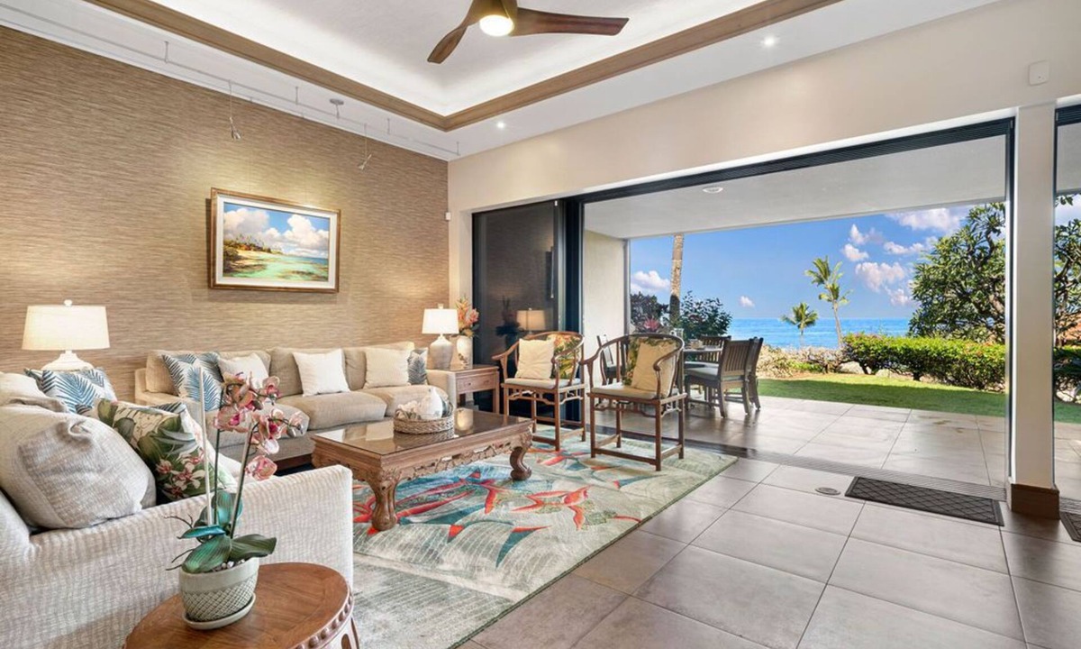 Wailea Condo | Makena Surf Bright and Airy Retreat Steps to the Beach: Swim w/Turtles
