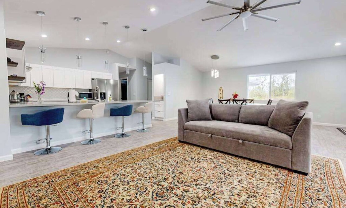 Orchidlands Estates House | Modern Dog-Friendly Keaau Oasis on 2 Acres with Patio & W/D
