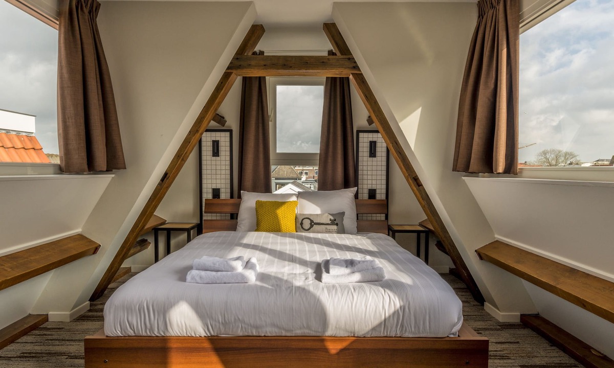 Jordaan Hotel | Mr. Jordaan