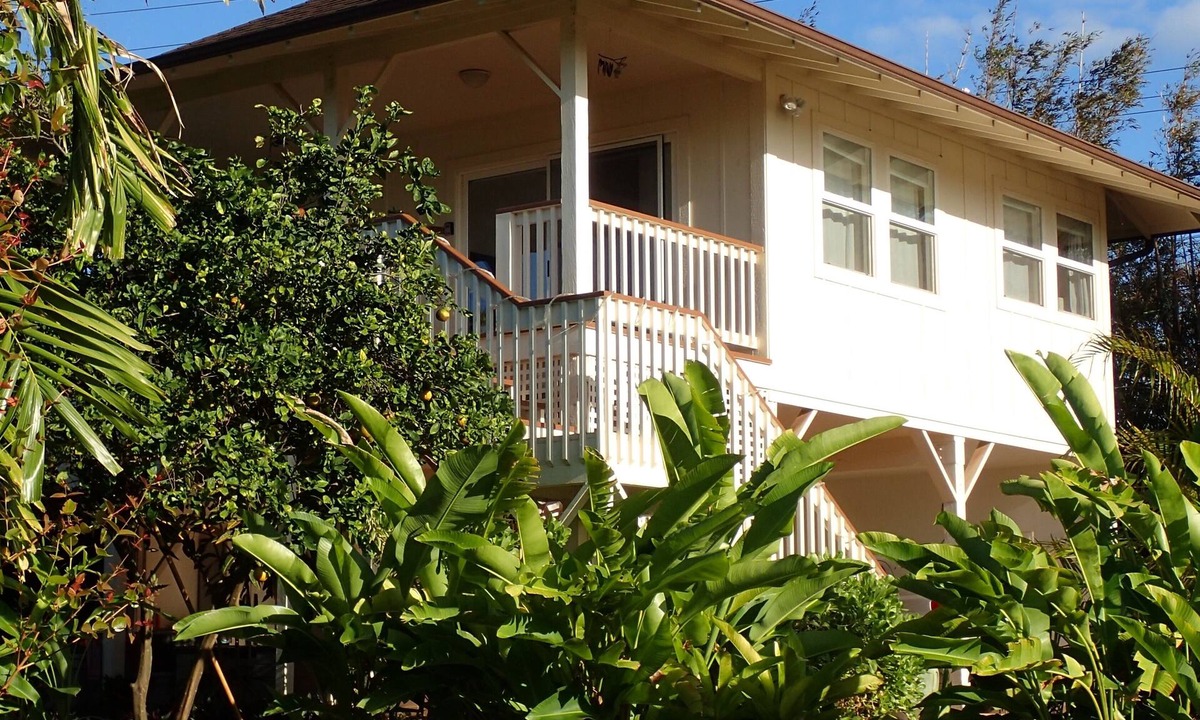 Kuau Cottage | North Shore Ocean-View Garden Cottage near Paia – Maui by the Sea