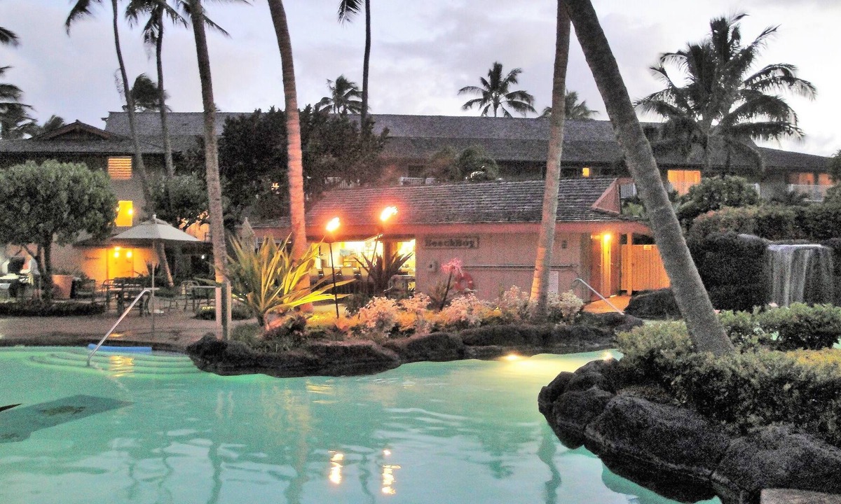 Wailua Resort | Ocean Front Resort~Spacious 2B/2B Condo~One Min. to Beach & Ocean! July 29-Aug 5