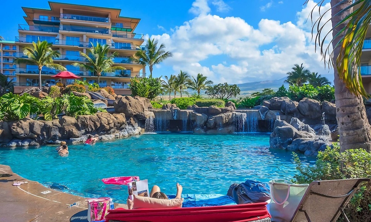 Honokowai Hotel | Oceanfront Maui Escape | 1BR Mountain view room at Honua Kai Resort & Spa