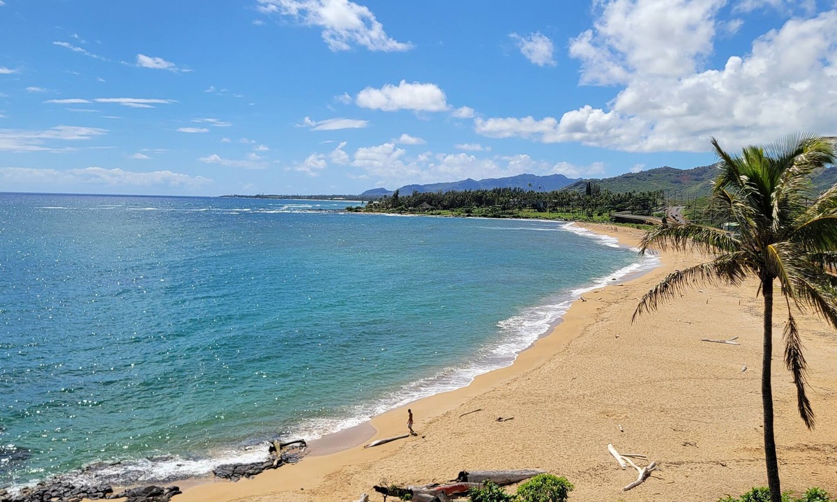Wailua Condo | Oceanfront Top Floor Luxury Condo with AC - Wailua Bay View 306