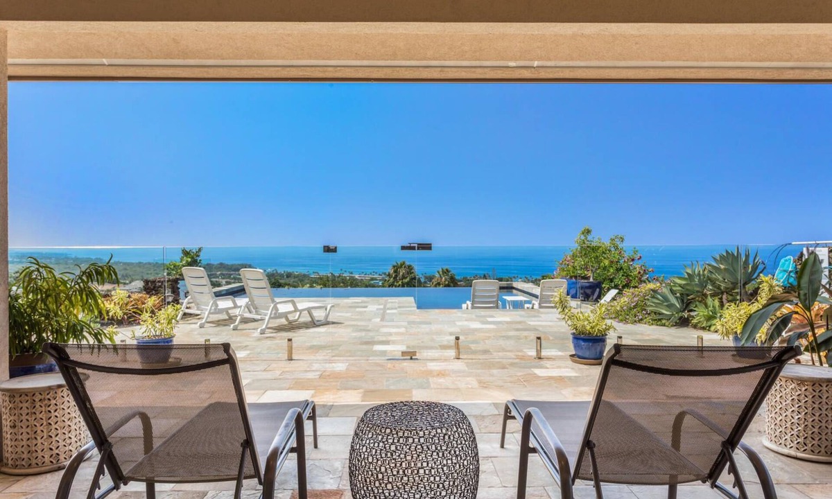 Kailua-Kona House | 🏖️Panoramic Ocean View Kona Home w/Private Infinity Pool | Akoa Place Kahakai Estates