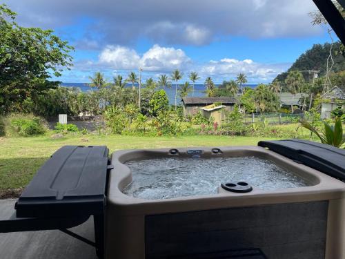 Hana House | Pau Hana Paradise