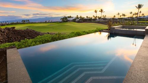 Kamuela House | ❤PiH❤ ELEGANT ESCAPE Heated Private Pool Spa Detached Ohana Suite