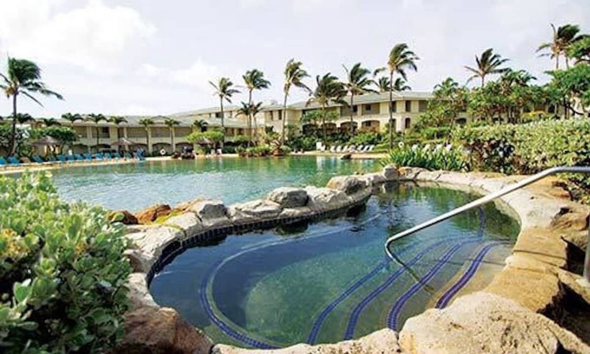 Poipu Resort | Point at Poipu Kauai Oceanfront Condo 2 BR fully equipped in Oceanfront Resort.