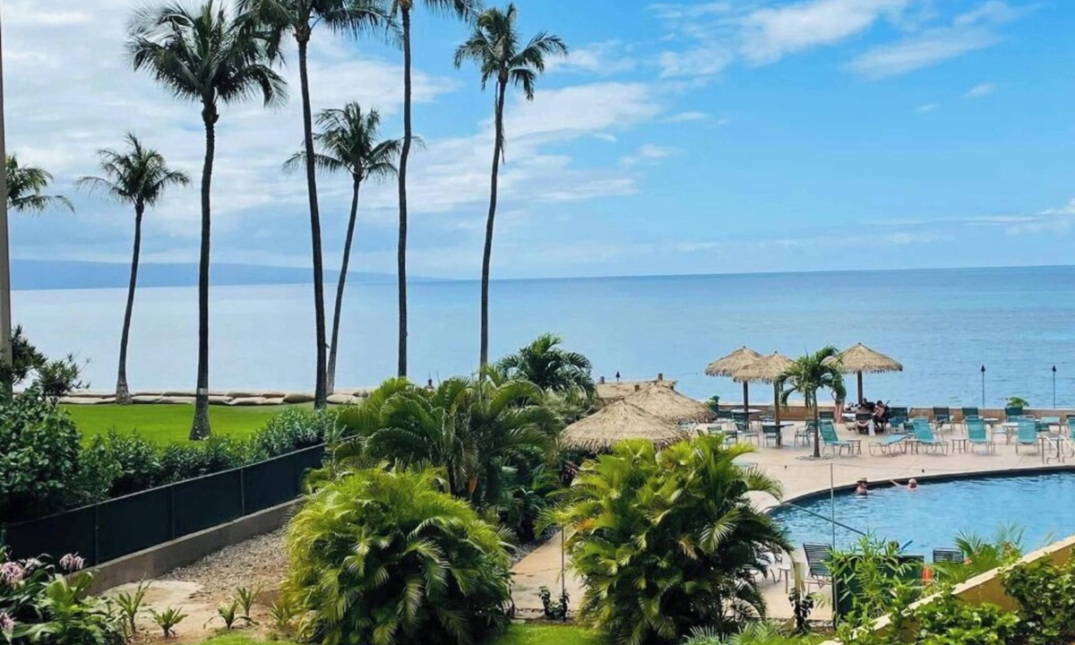 Kahana Condo | Royal Kahana Resort Unit 218 - Oceanview Studio near Beach, Pool. A/C