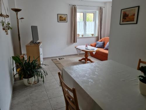 Mühlhausen Apartment | Selafa Carma