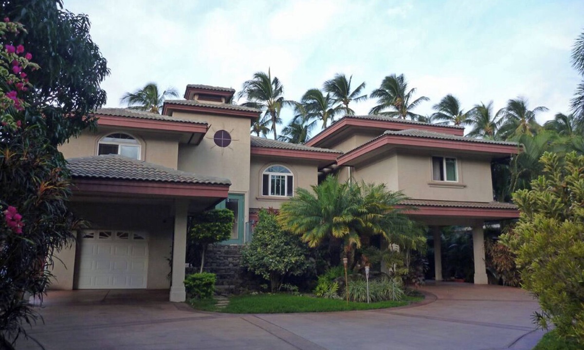 Kihei House | Spectacular Maui Beachfront 3 Bdr. Home - Great Location - Family Friendly