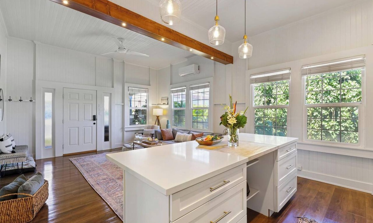 Wailuku House | The Blue Door on Church Street | Entire Home