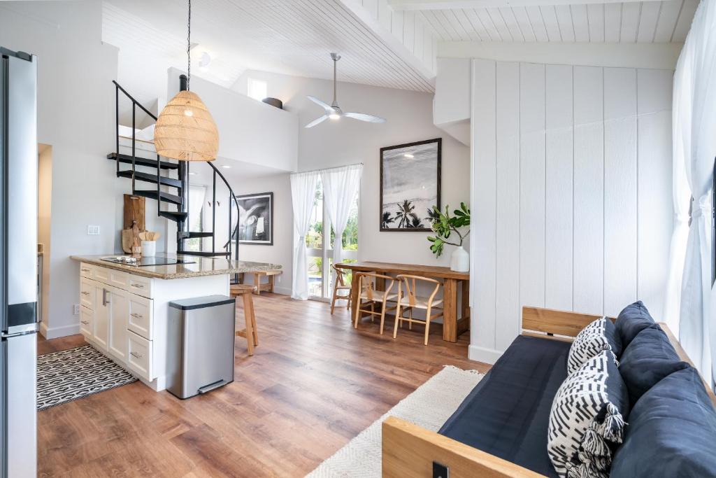 Kahuku Apartment | The Drifter - North Shore Loft - Relaxed Luxury