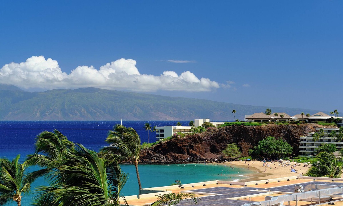 Kaanapali Apartment | The Whaler 814, Black Rock, All 5 Stars. Ocean and Beachfront Views