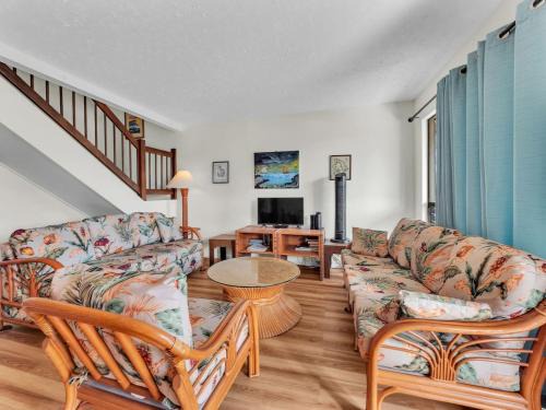 Punaluu House | Unit 52 Beautifully Furnished 2 bed 2 bath condo
