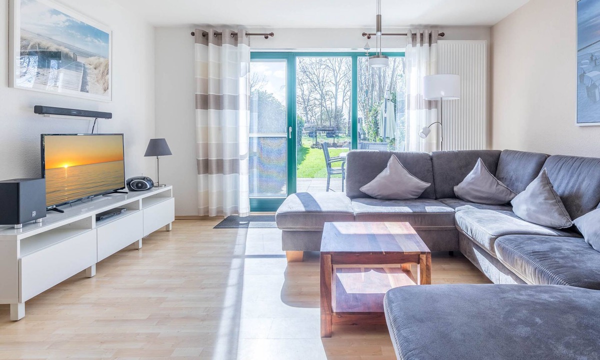 Redewisch House | Vacation home for 6 guests with 90m² in Boltenhagen (305060)