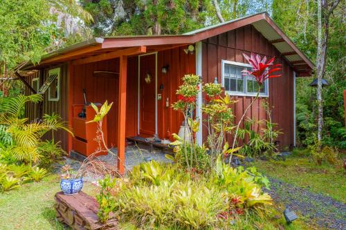 Volcano House | Volcano Artist Cottage