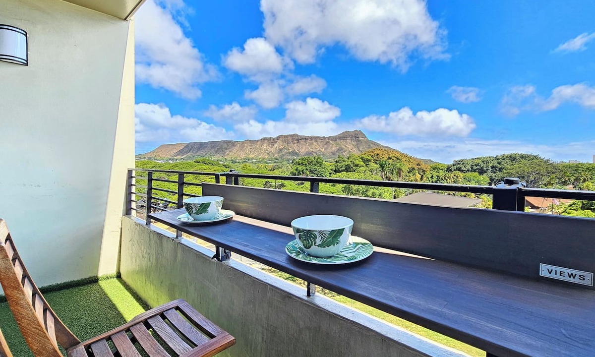 Waikiki Apartment | Waikiki Grand Hotel® 511 🕶 Ocean view Queen Studio w/Balcony, Pool & WiFi