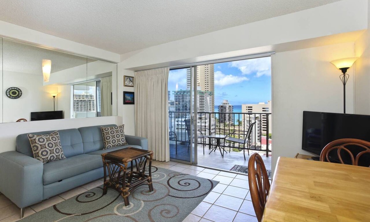 Waikiki Condo | Waikiki Ocean View Suite! Free Parking, Full Kitchen, 5-min walk to beach!