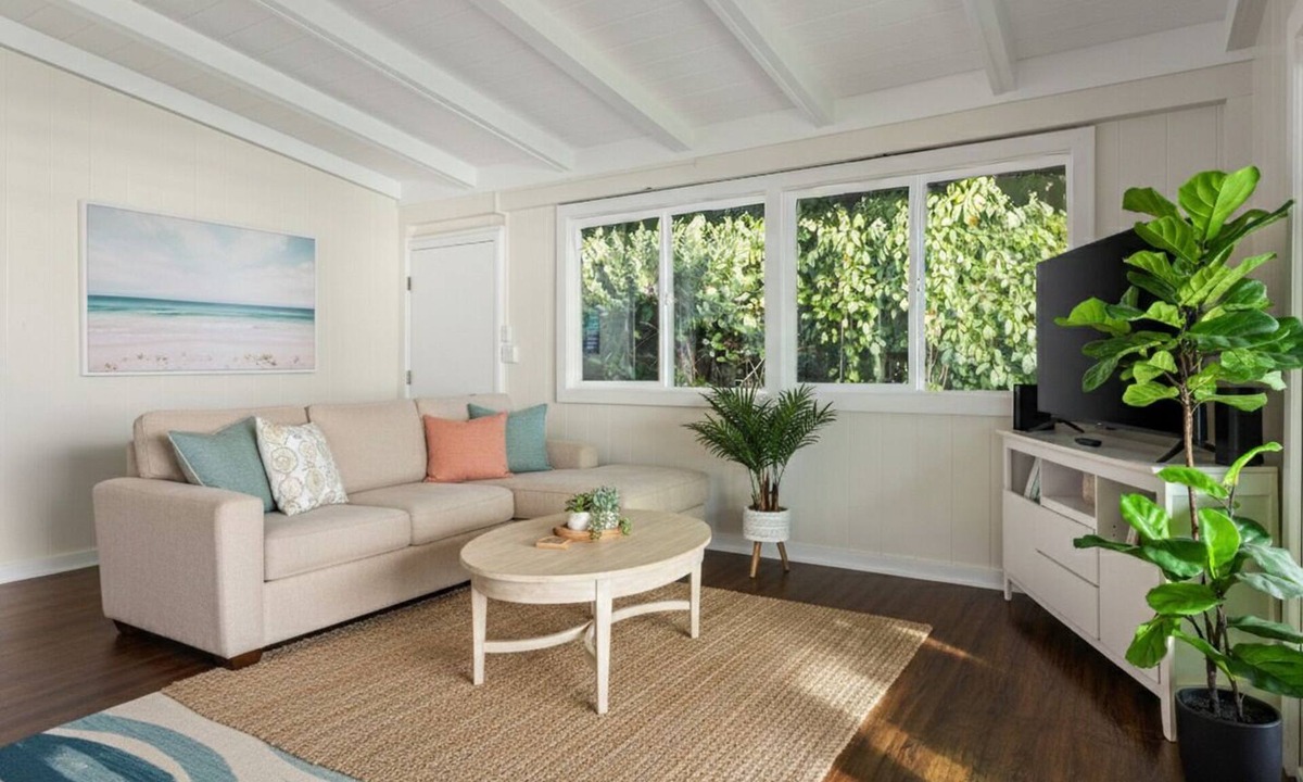 Pupukea House | "Waimea Vista" | Oceanfront, Walkable to Beaches