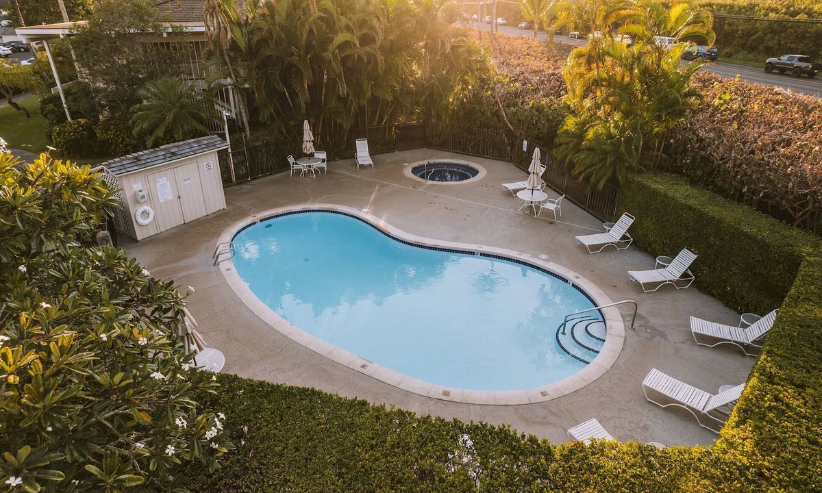 Wailua Hotel | Wonderful Stay! 4 Spacious Suites! Close to Beaches & Attractions | 3 Pools