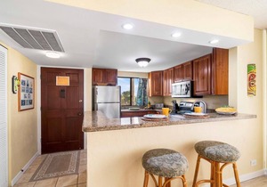 White Sands Village#213: DIRECT OCEANFRONT, BEST LOCATION IN COMPLEX!